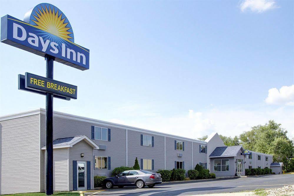 Days Inn By Wyndham Cedar Falls- University Plaza Kültér fotó
